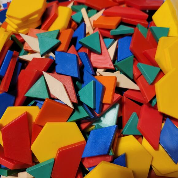 900 Plastic Pattern Blocks Math Manipulatives Shapes Geometry Homeschool Teacher - Picture 13 of 16
